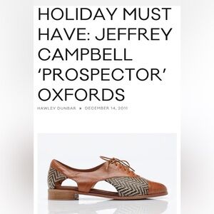 Tan Leather & Black-White Herringbone Lace-Up Women's Flats